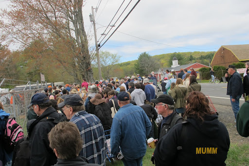 Crowds are lining up for a field of dealers that is set to open in mere moments.