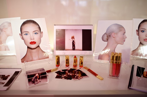 Here, the Makeup by Vensette counter along with the Estee Lauder lipsticks that were used throughout the night. Here, the Makeup by Vensette counter along with the Estee Lauder lipsticks that were used throughout the night.