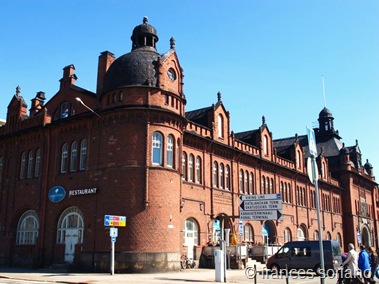 [230613_10150167225957293_718632292_6%255B2%255D.jpg]