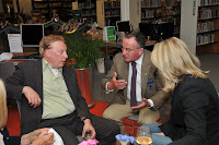 2010 05 28 Jeanine Hennis VVD bijeenkomst Bibliotheek S (45).jpg 2010 05 28 Jeanine Hennis VVD bijeenkomst Bibliotheek S (45).jpg