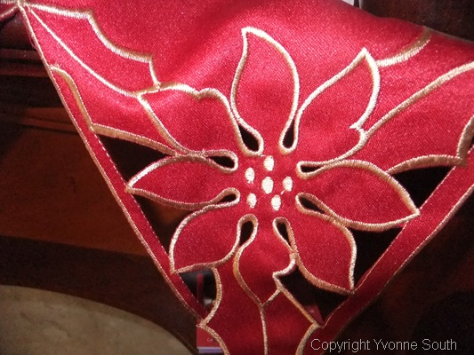 [AtoZChristmas20110214.jpg]