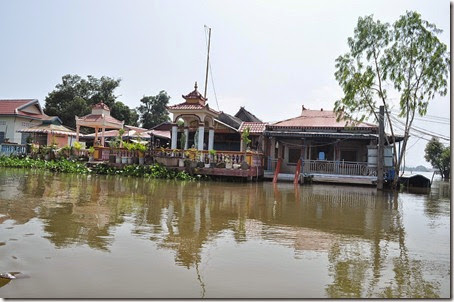 Cambodia Kampong Chhnang floating village 131025_0309