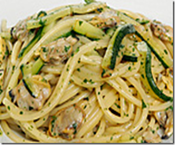 Vermicelli con vongole e zucchine 
