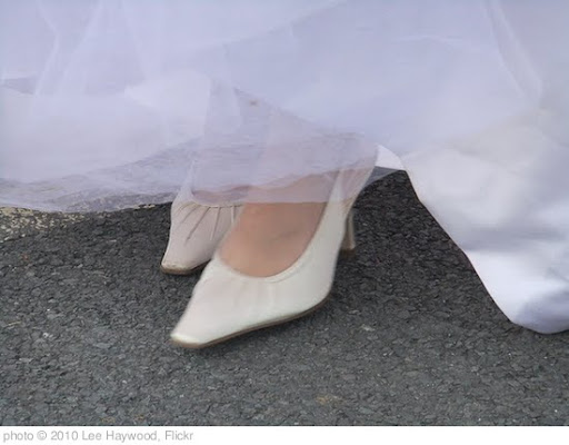 'Bride's shoes' photo (c) 2010, Lee Haywood - license: http://creativecommons.org/licenses/by-sa/2.0/