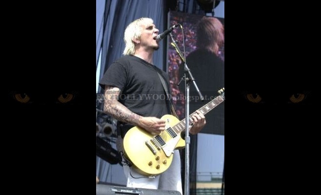 Art Alexakis 