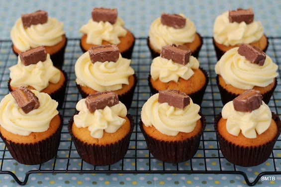 Mars Bar Cupcakes by Baking Makes Things Better - YUM
