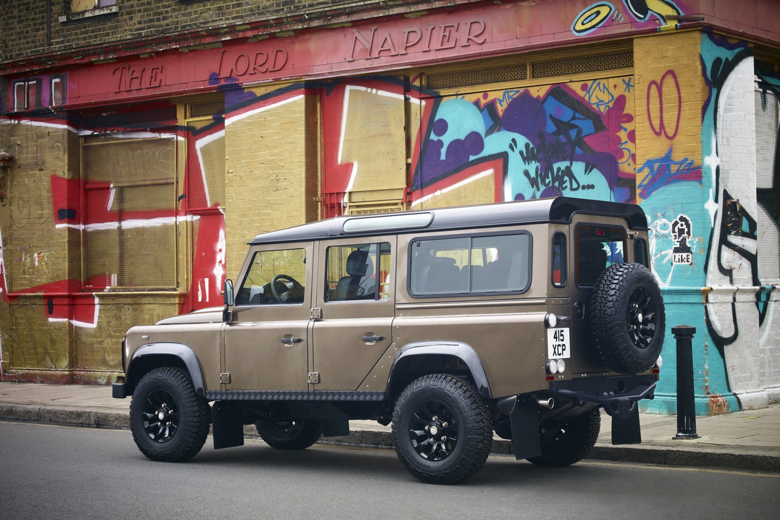 [LR-Defender-XTech-4%255B2%255D.jpg]