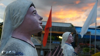 The Prayerful Sculptures