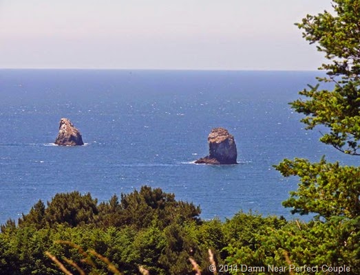 Rocks Steaming North