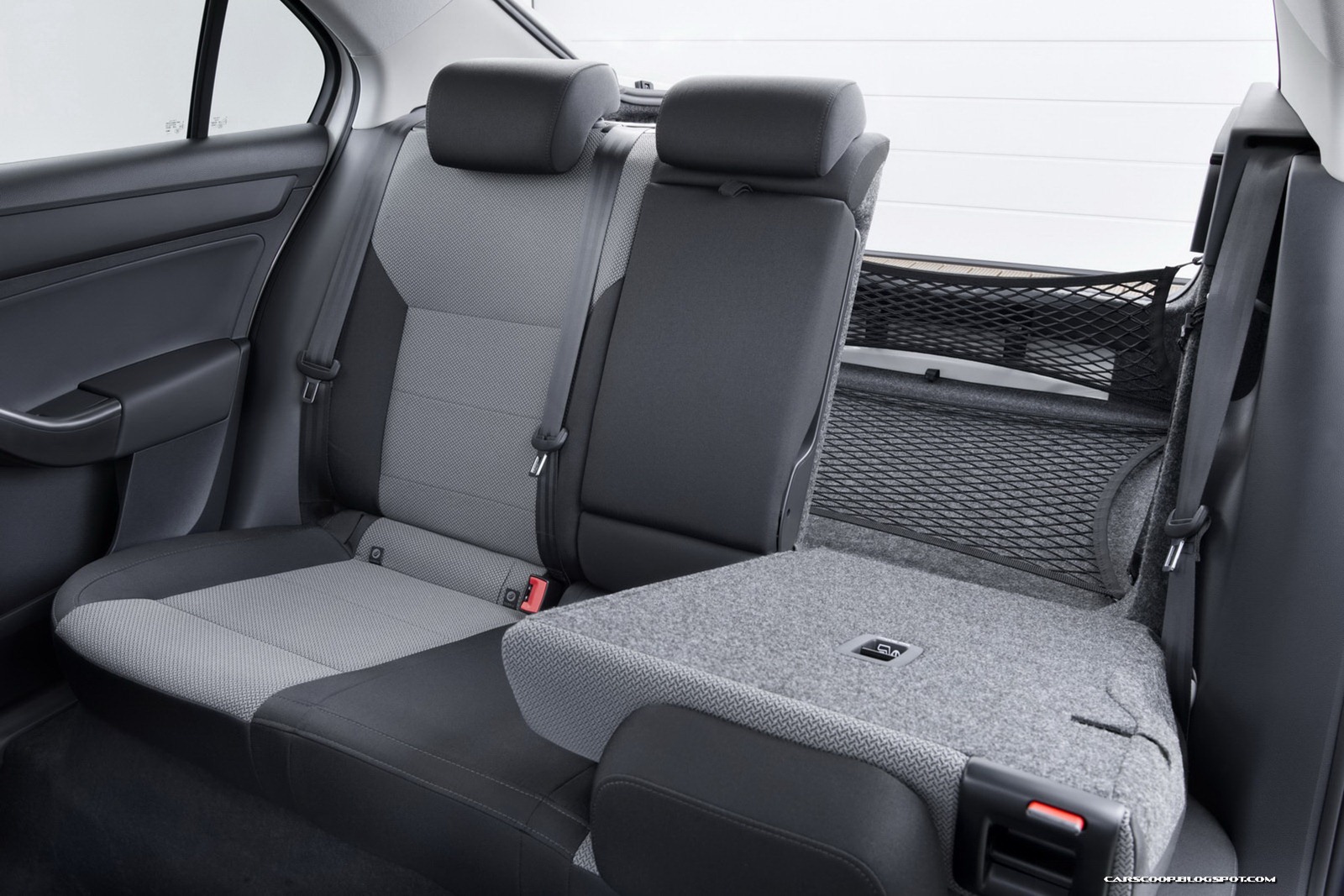 [2013-Skoda-Rapid-40%255B2%255D.jpg]