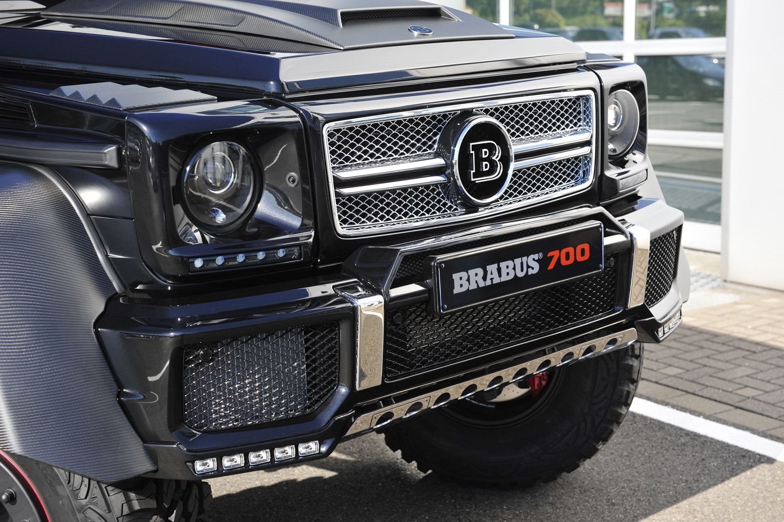 [Brabus-B63S-700-6x6-6%255B2%255D.jpg]