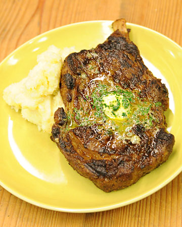 Sometimes nothing is better than a classic steak. Speaking of..