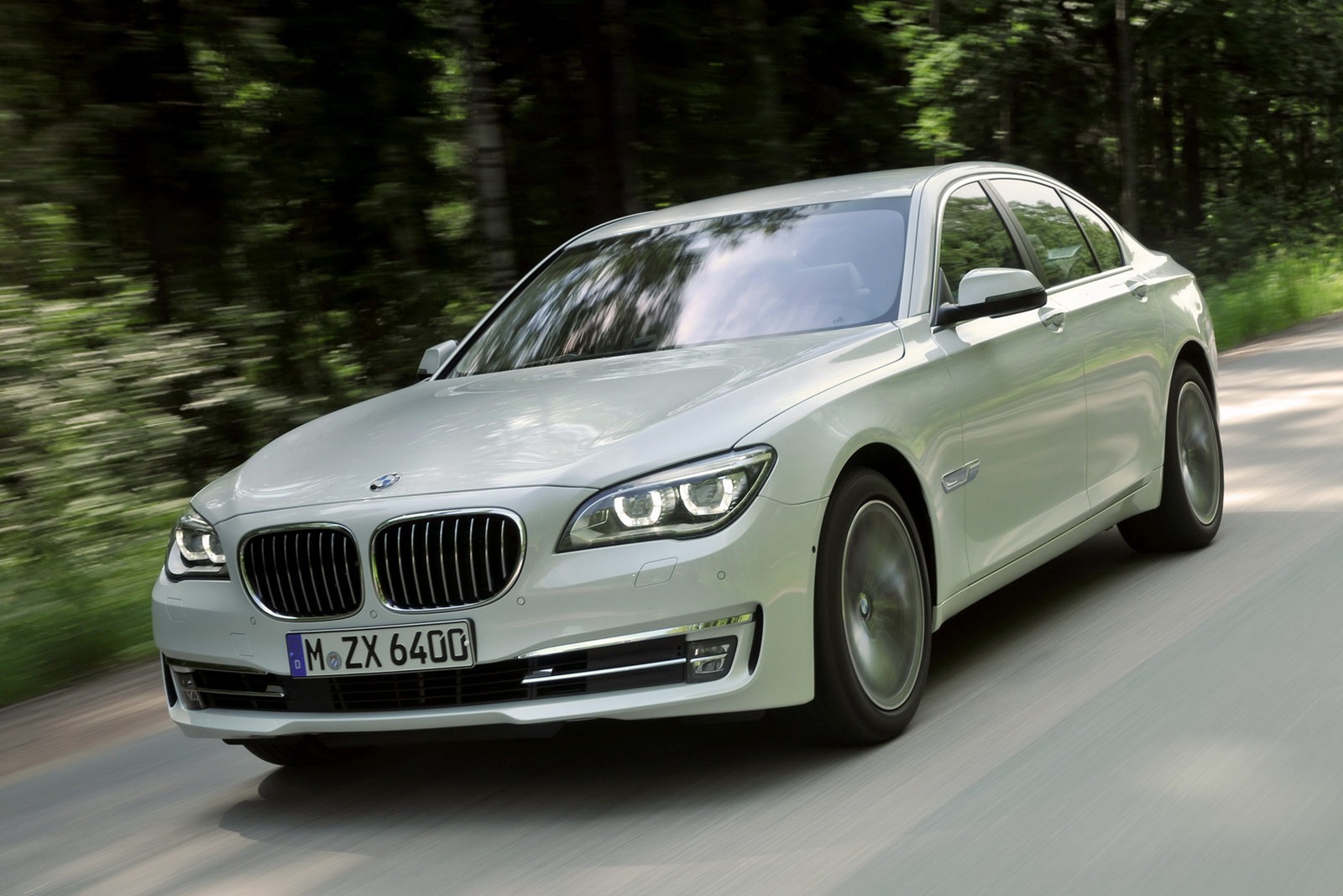 [2013-BMW-7-Series-10%255B5%255D.jpg]