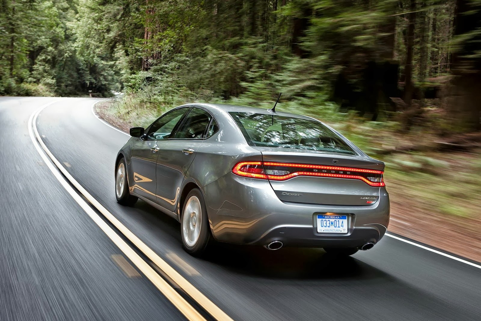 [Dodge-Dart-New-engine-6%255B2%255D.jpg]