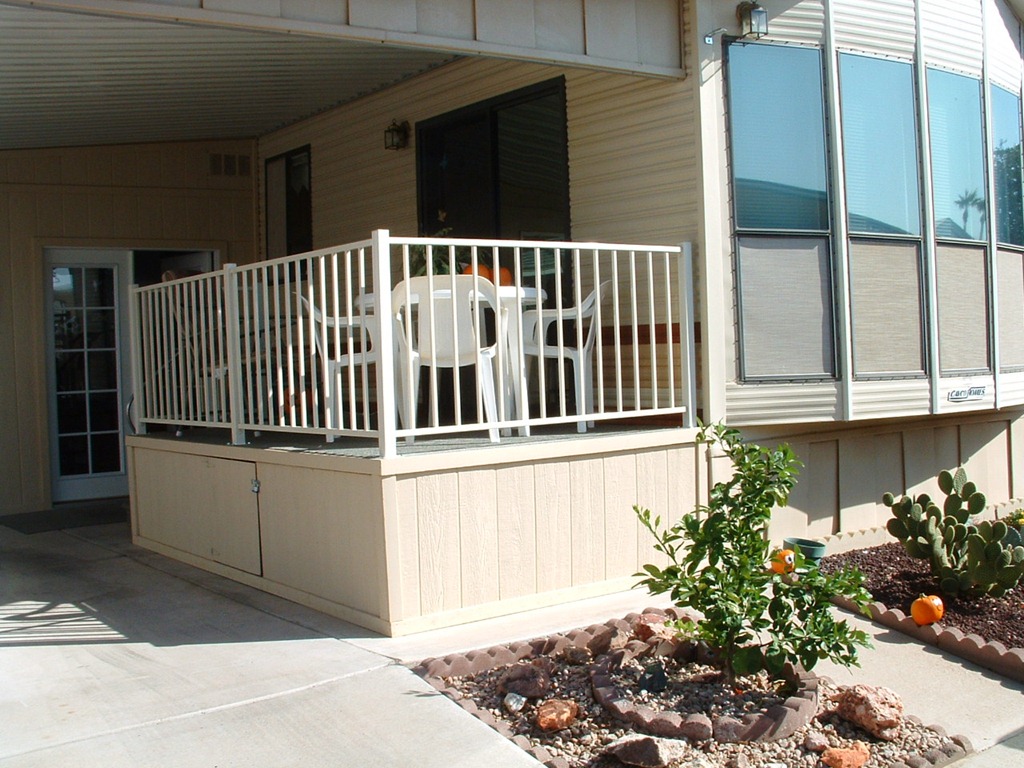 [2-New-Railing-by-Mike-D-10-26-117.jpg]