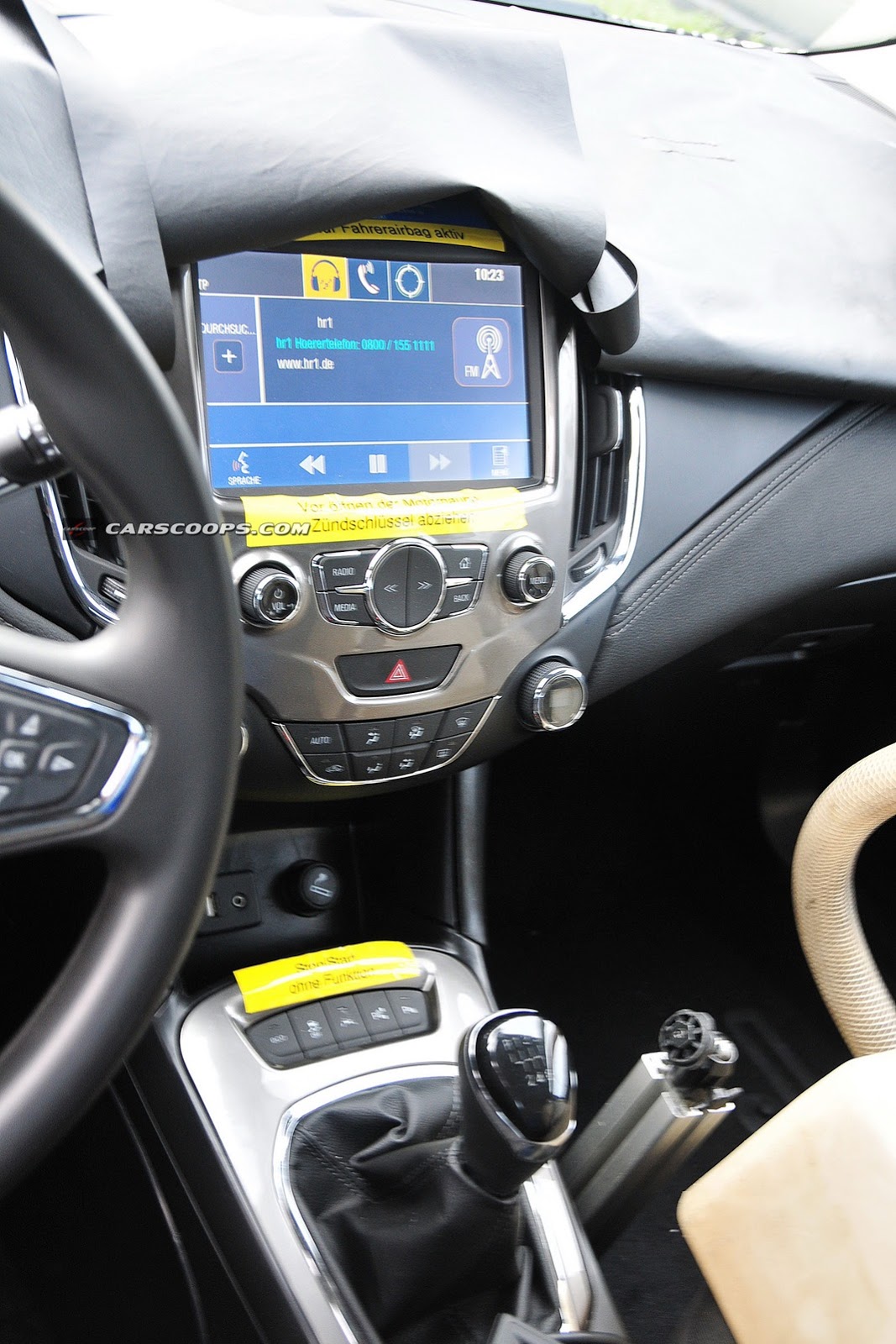[2016-Chevrolet-Cruze-Sedan-Carscoops9%255B4%255D.jpg]