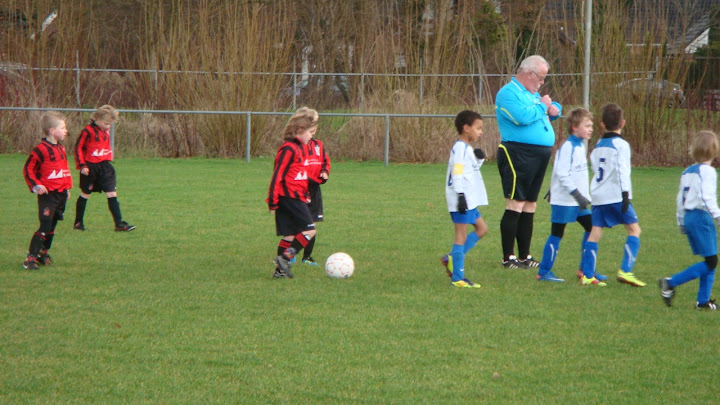 2011 - 17 DEC - WVV F3 - BATO F1 014.jpg