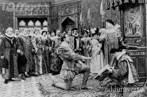1912-queen-elizabeth-i-sarah-bernhardt.jpg