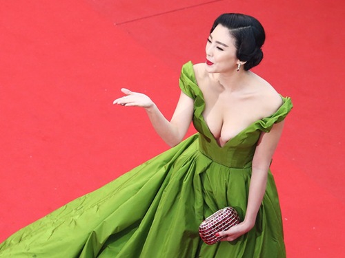 Kitty Zhang Opening Ceremony Great Gatsby Premiere-2