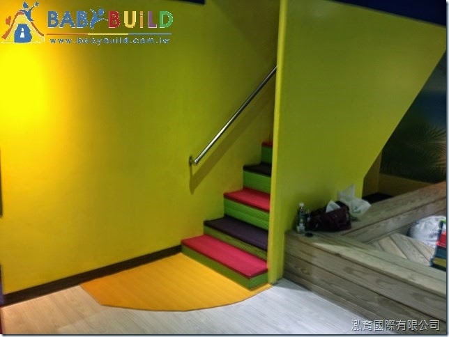 BabyBuild 樓梯防滑與防撞護條完工照 BabyBuild 樓梯防滑與防撞護條完工照