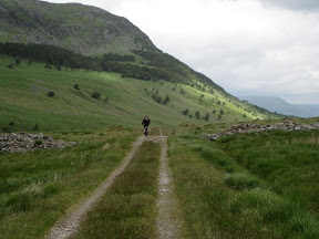 we hardly ran into anyone the entire week except for perhaps a few hikers in the first mile or two of our trail.