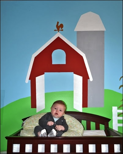 Baby Doc 4 months barn Baby Doc 4 months barn