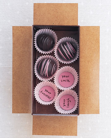 Instead of sending friends and family an ordinary box of chocolates, put small secret messages that will be discovered under the sweets.