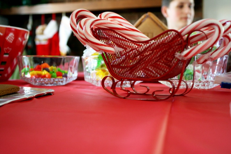 [Gingerbread%2520Party%25202011%2520004%255B4%255D.jpg]