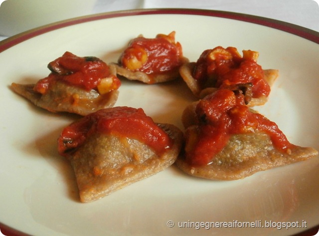 ravioli pasta merluzzo biete farina segale mais frumento integrale olive pomodoro ricotta cheese cod chards ravioli pasta merluzzo biete farina segale mais frumento integrale olive pomodoro ricotta cheese cod chards