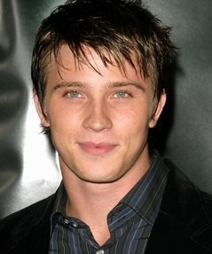Garrett Hedlund erőszakos meséje Garrett Hedlund erőszakos meséje