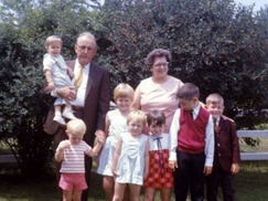 c0 Grandma and Grandpa Cairns and grandchildren c. 1972