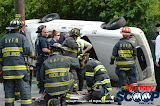 Overturned Vehicle Myrtle Ave & Church St (Photos by Meir Rothman & Moshe Lichtenstein) - DSC_0039.JPG