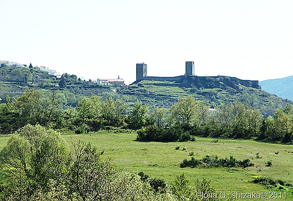 Linhares - Castelo ao longe
