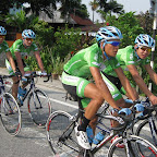 The Herbalife Marco Polo Cycling Team training near Kuala Lumpur for the Tour de Langkawi, from left to right, Brad Hall (Australia), Liu Yilin (China), Loh Sea Keong (Malaysia) and Wang Meiyin (China). (Photo: Remko Kramer)