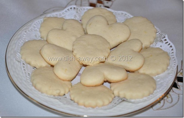 Butter Cookies Recipe by www.dish-away.com