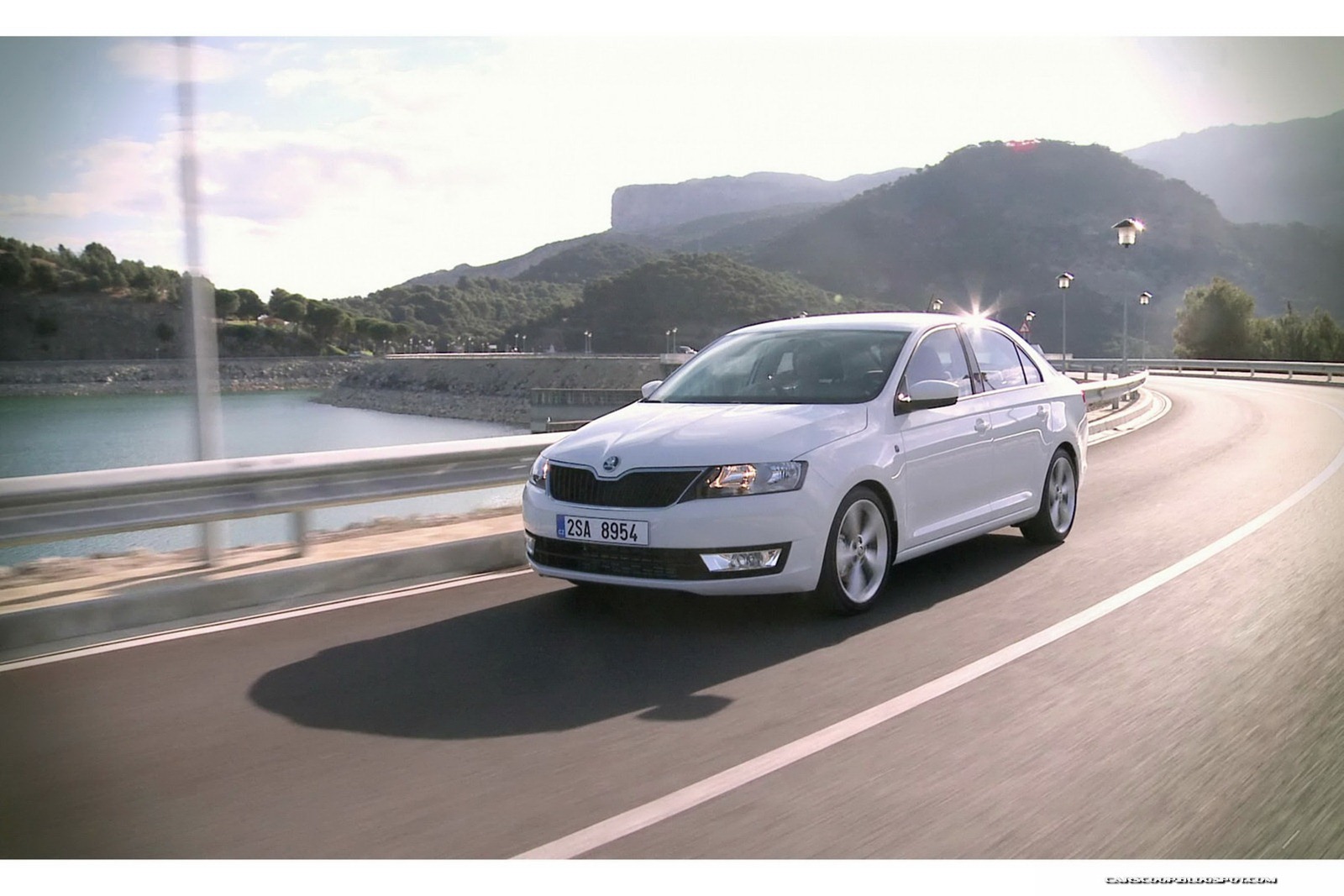 [2013-Skoda-Rapid-79%255B2%255D.jpg]