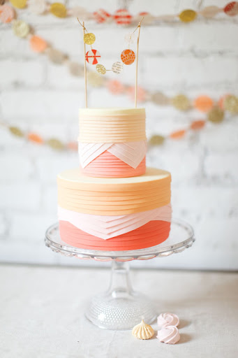Why not sweeten up the dessert course a bit more, with peach-hued macaroons?