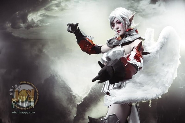 [Lineage-2-cosplay-5%255B5%255D.jpg]