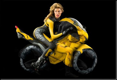 human-motorcycles-bodypaint-trina-merry-3 human-motorcycles-bodypaint-trina-merry-3