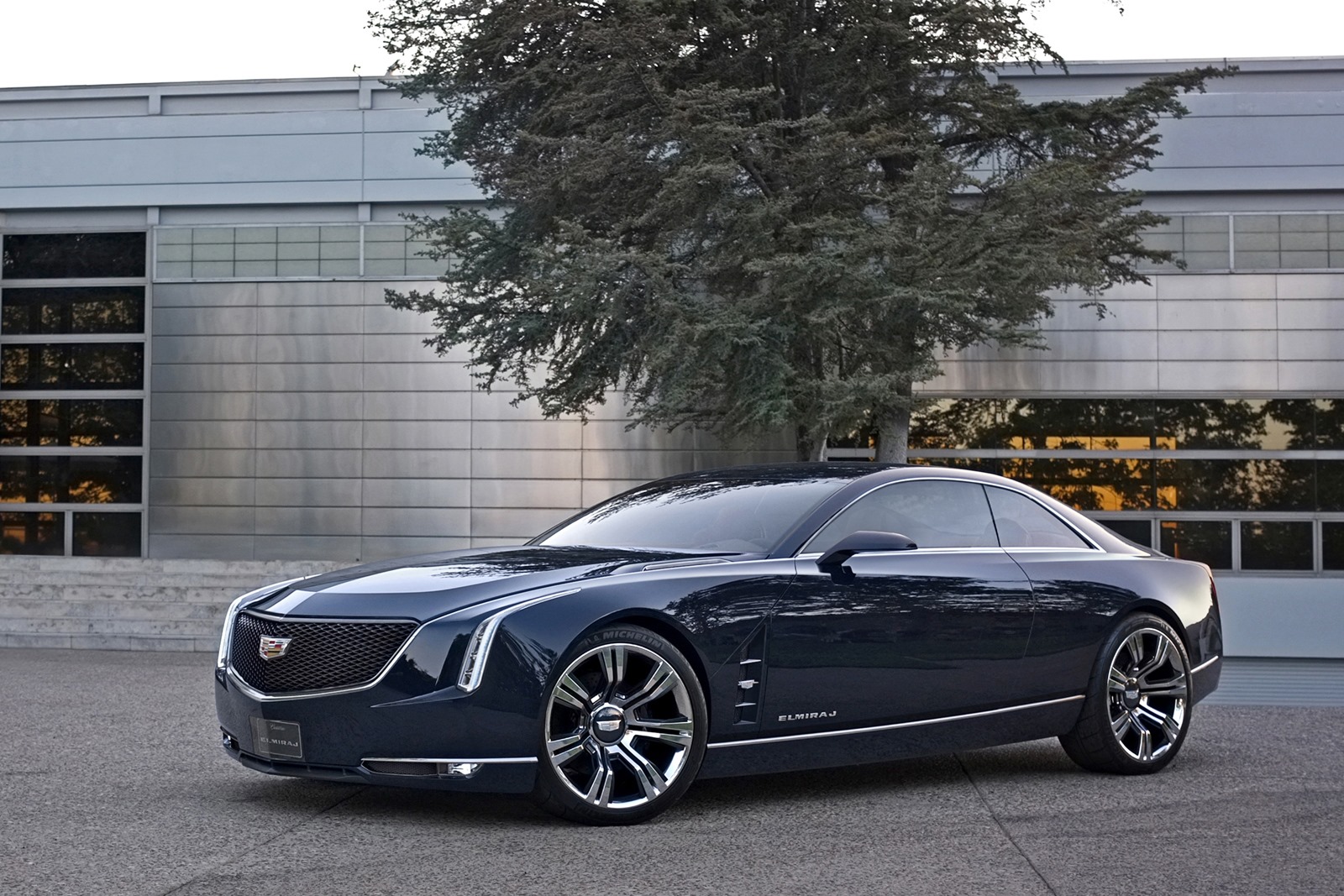 [2013-Cadillac-Elmiraj-Concept-7%255B3%255D.jpg]