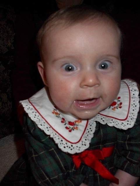 [marie%2520in%2520christmas%2520jumper%255B2%255D.jpg]