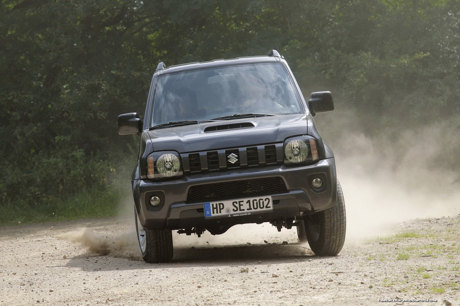 [2012-Suzuki-Jimny-Facelift-carscoop2%2520%25282%2529%255B3%255D.jpg]