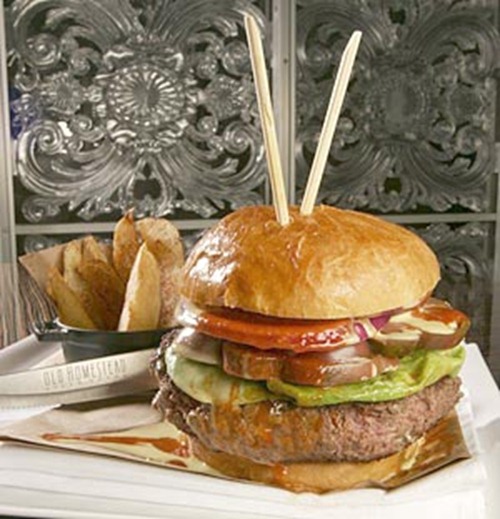 tri-beef-burger tri-beef-burger