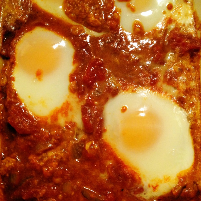 [Shakshuka-israeli-egg-dish-tomato%255B4%255D.jpg]