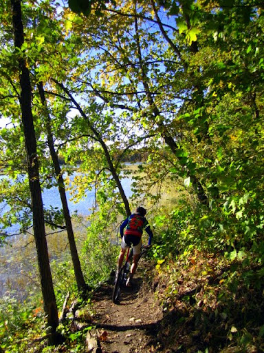 Lakeside, twin lakes singletrack