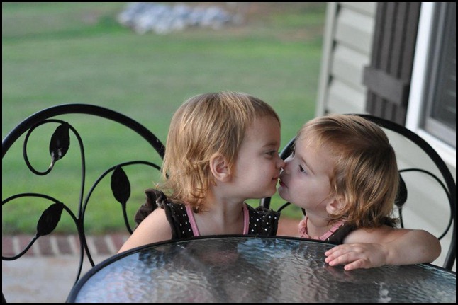 kisses kisses