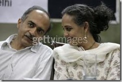prasant arundhati roy.jpg1.jpg2 prasant arundhati roy.jpg1.jpg2
