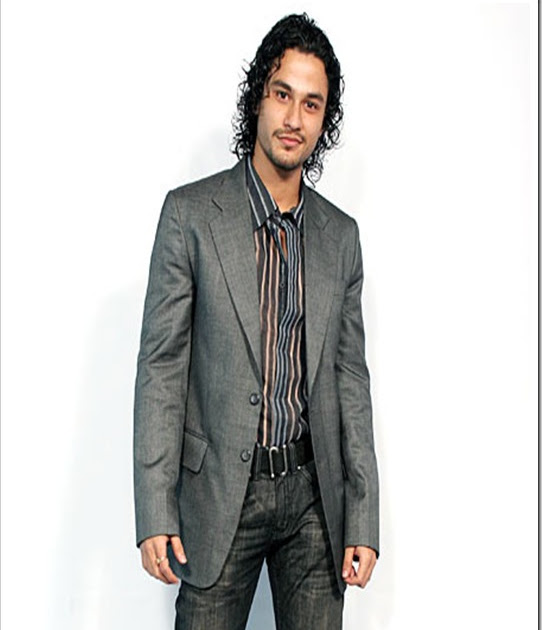 Kunal Khemu Wallpapers 2012 | Kunal Khemu latest pics, photos