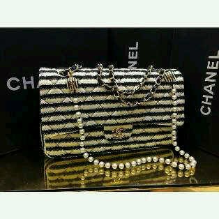 annisa farrel collections chanel classic canvas flap pearls jumbo in black annisa farrel collections chanel classic canvas flap pearls jumbo in black