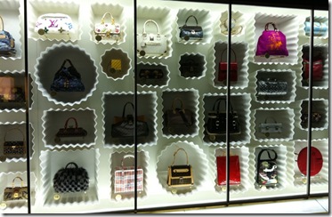 Could anything be better than a wall of LV bags for a bag store like HHH